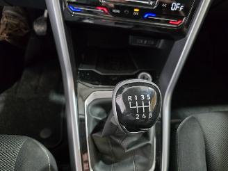 Volkswagen T-Roc 1.0 TSI Life Bns picture 35
