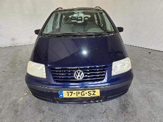 Volkswagen Sharan SHARAN 2.0 picture 2