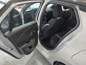 Opel Corsa 1.2 Turbo GS picture 20