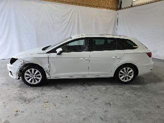 Seat Leon ST 1.4 EcoTSI Style Business Intense picture 4