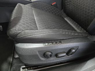 Skoda Superb 2.0 TDI Style Bns picture 37