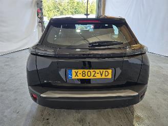 Peugeot e-2008 EV Active 54 kWh picture 6