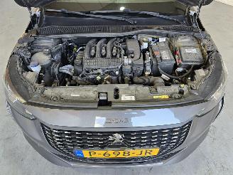 Peugeot 208 1.2 PureTech Allure Pack picture 15