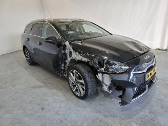 Schadeauto Kia Ceed Sportswagon 1.6 GDI PHEV ExecutiveLine 2022/1
