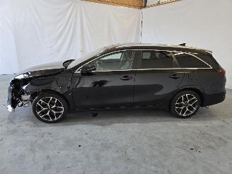Kia Ceed Sportswagon 1.6 GDI PHEV ExecutiveLine picture 4