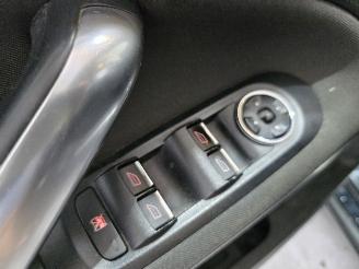 Ford Mondeo Wagon 2.0-16V Limited picture 19