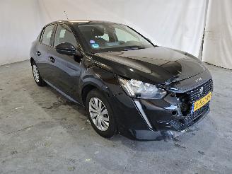 Damaged car Peugeot 208 1.2 PureTech 75 Active 2024/1