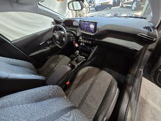 Peugeot 208 1.2 PureTech Blue Lease Allure picture 15