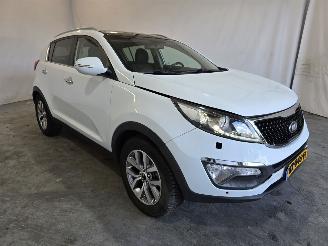 Voiture accidenté Kia Sportage 1.6 GDI X-treme ExecutiveLine 2016/1