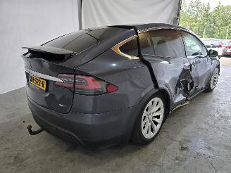 Tesla Model X 90D Base 6p. picture 7