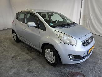 Voiture accidenté Kia Venga 1.6 CVVT 2010/4