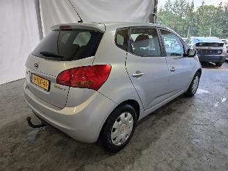 Kia Venga 1.6 CVVT picture 7