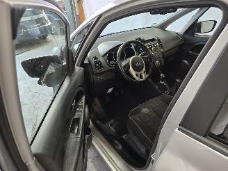 Kia Venga 1.6 CVVT picture 17