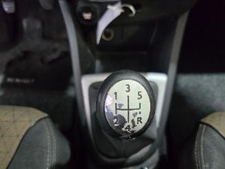 Renault Clio 0.9 TCe Dynamique picture 32
