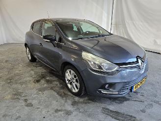 Coche accidentado Renault Clio 0.9 TCe Limited 2016/10
