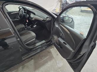 Opel Corsa 1.2 Edition picture 16
