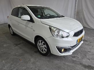 uszkodzony samochody osobowe Mitsubishi Space-star 1.0 Intense 2016/6
