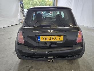 Mini Mini 1.6 One Salt picture 6