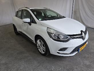 Damaged car Renault Clio 0.9 TCe Zen 2018/1