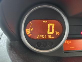 Renault Twingo 1.2-16V Dynamique picture 20