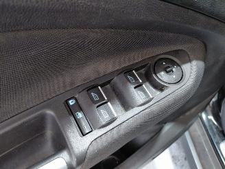 Ford C-Max 1.0 Titanium picture 22