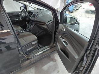Ford C-Max 1.0 Titanium picture 15