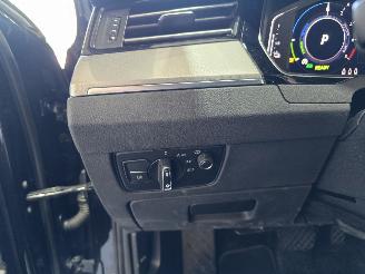 Volkswagen Passat Variant 1.4 TSI PHEV GTE Business picture 35