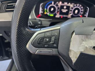 Volkswagen Passat Variant 1.4 TSI PHEV GTE Business picture 39