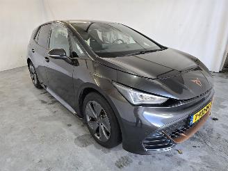 uszkodzony samochody osobowe Cupra Born Essential 62 kWh 2023/8