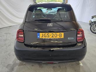 Fiat 500 3+1 La Prima 42 kWh picture 6