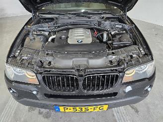 BMW X3 3.0D picture 9