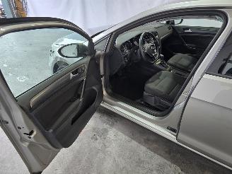 Volkswagen Golf 1.0 TSI Comfortline picture 22
