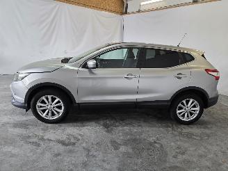 Nissan Qashqai 1.2 Connect Edition picture 4