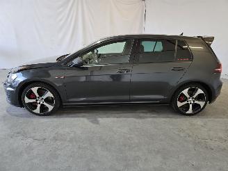 Volkswagen Golf 2.0 TSI GTI Performance picture 4