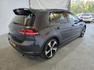 Volkswagen Golf 2.0 TSI GTI Performance picture 7
