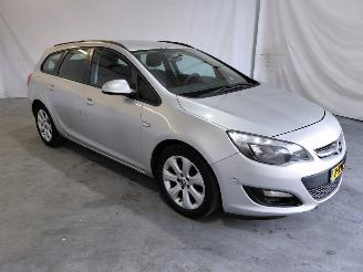 Damaged car Opel Astra SPORTS TOURER 1.7 CDTi Business + 2013/5