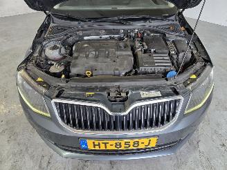 Skoda Octavia 1.6 TDI Greentech Style Businessline picture 13