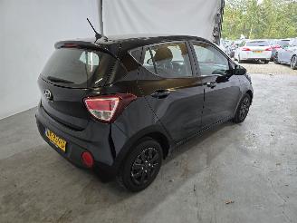 Hyundai I-10 1.0i Comfort picture 7
