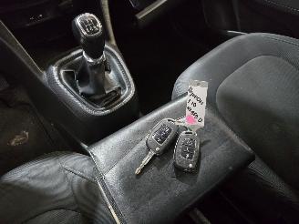 Hyundai I-10 1.0i Comfort picture 32