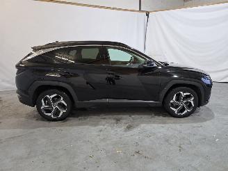 Hyundai Tucson 1.6 T-GDI PHEV C Sm picture 8