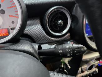 Mini Mini Clubman 1.6 Cooper Chili picture 21