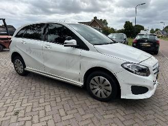 Mercedes B-klasse 220 d Ambition picture 4