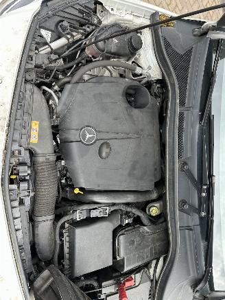Mercedes B-klasse 220 d Ambition picture 16