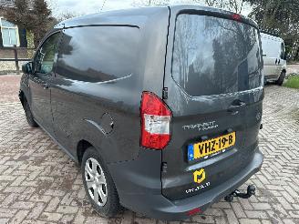 krockskadad bil bedrijf Ford Transit Courier Van 1.5 TDCI Trend Duratorq S&S 75 Pk 2021/1