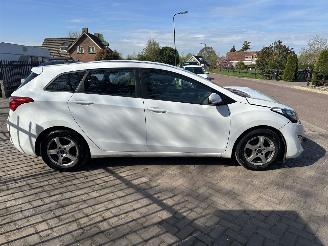 Hyundai I-30 1.4i i-Drive picture 8