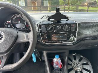 Volkswagen Up! Up! 1.0 picture 10