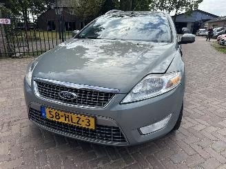 krockskadad bil auto Ford Mondeo 2.0-16V Titanium 2009/1