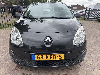 Renault Twingo 1.2 Authentique picture 2