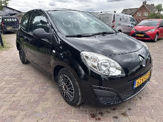 Renault Twingo 1.2 Authentique picture 4