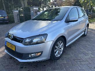 Voiture accidenté Volkswagen Polo 1.2 TDI Bl.M. Comfl. 2011/12